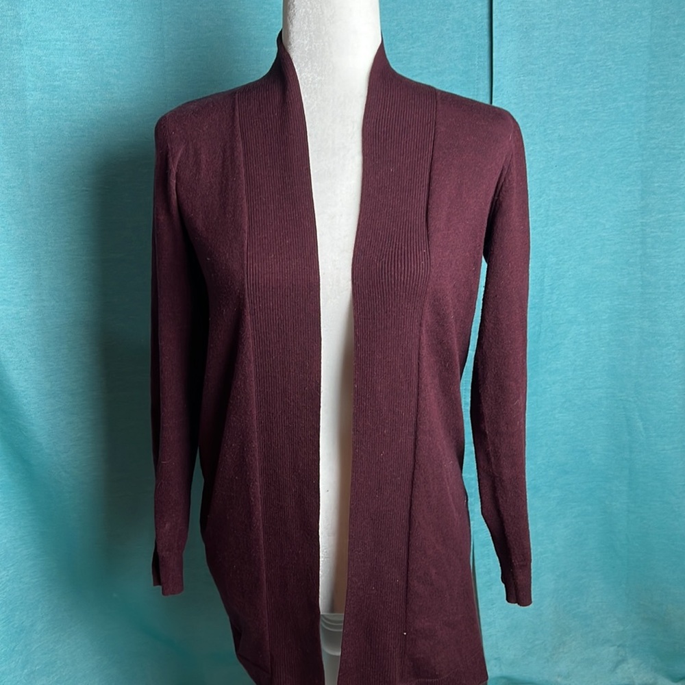 Lovely burgundy flyaway cardigan